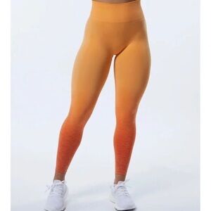 Alphalete Amplify Orange Ombré Leggings - Women’s Large